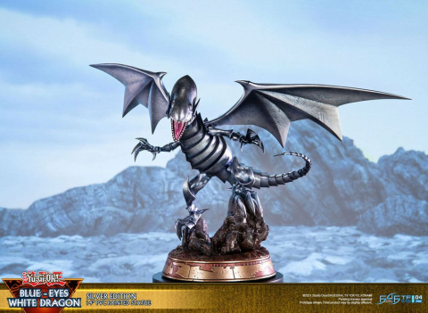 Yu-Gi-Oh! PVC Statue Blue-Eyes White Dragon Silver Edition 35 cm [8]