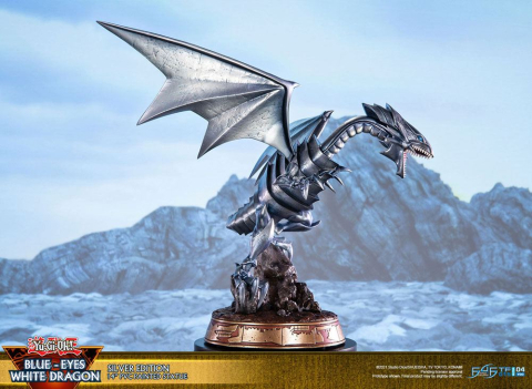 Yu-Gi-Oh! PVC Statue Blue-Eyes White Dragon Silver Edition 35 cm [2]