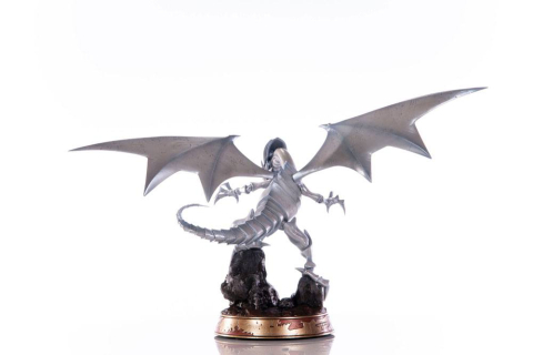 Yu-Gi-Oh! PVC Statue Blue-Eyes White Dragon White Edition 35 cm [19]