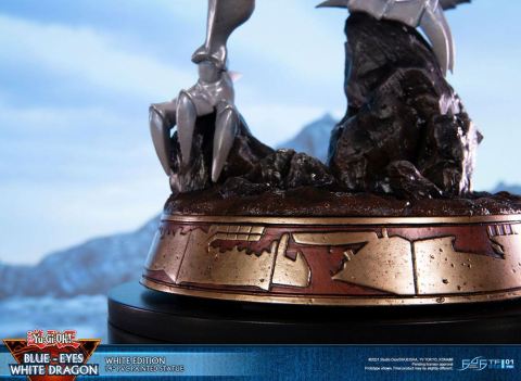 Yu-Gi-Oh! PVC Statue Blue-Eyes White Dragon White Edition 35 cm [17]