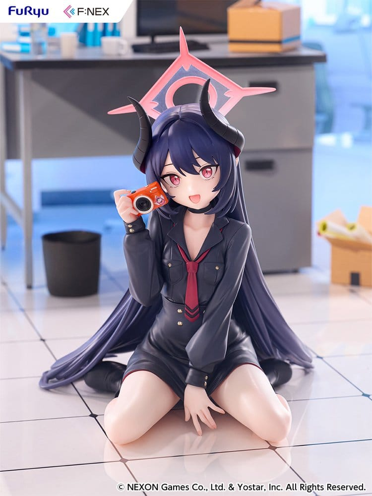 Blue Archive F:NEX PVC Figure 1 7 Chiaki Memorial lobby Ver. 38 cm
