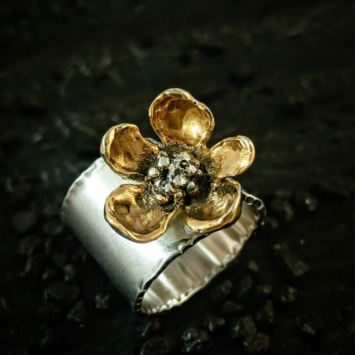 Flower ring [3]