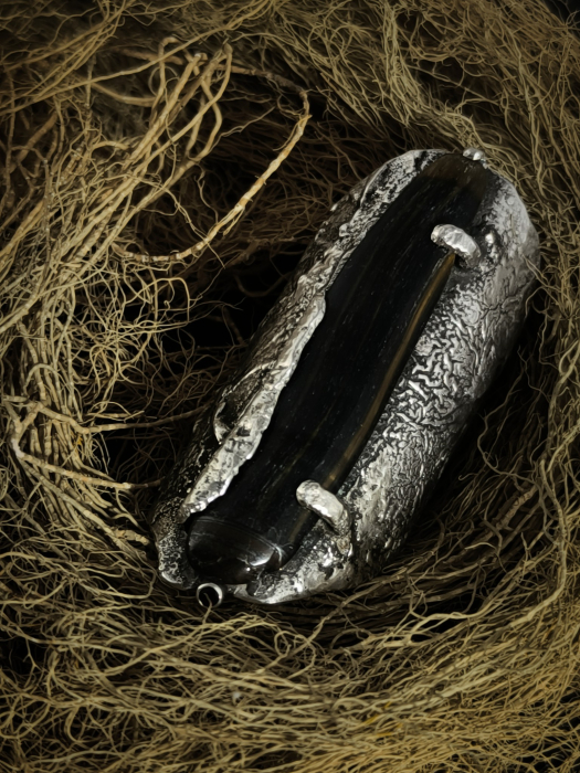 inel ''Antic '' bijuterie uncat cu granat si ochi de soim [2]