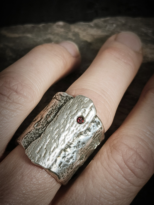 inel ''Copac'' bijuterie uncat cu granat [3]