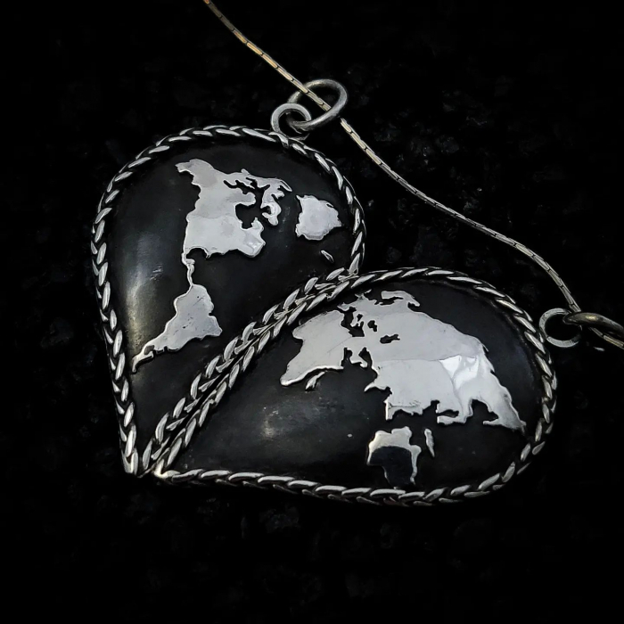 Worldwide [1]