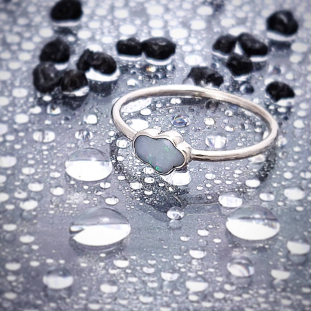 INELE DE LOGODNA - Cu capul in nori