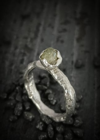 Inele - inel ''Mugur'' bijuterie uncat cu peridot brut