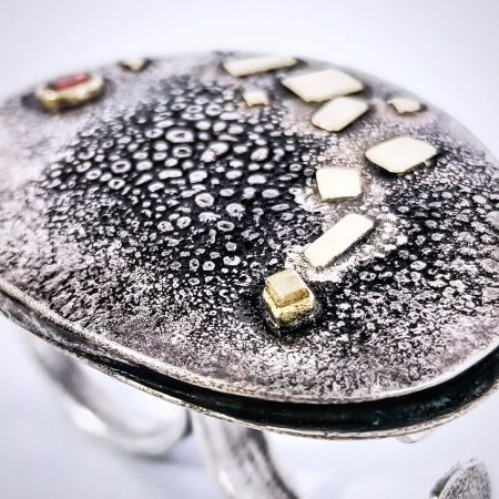 inel de argint si aur'' Vulcanic Dream'' cu rubin și diamant brut [5]