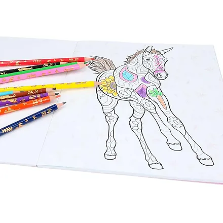 Carte de colorat si design MissMelody [3]