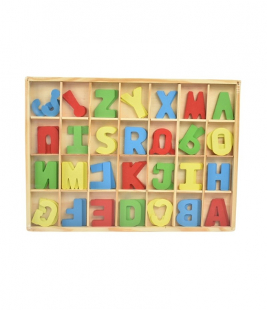 Reduceri - Set Alfabetar din lemn, 56 litere si semne punctuatie colorate