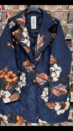 Femei - geaca cu imprimeuri