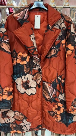 Femei - geaca cu imprimeu