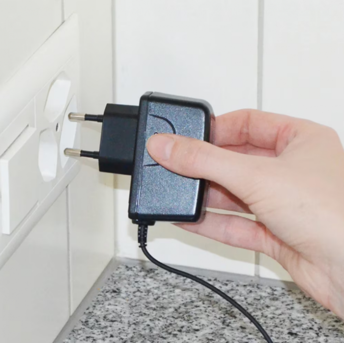 Adaptor pentru tensiometre Omron, de brat. Adaptor pentru reteaua electrica [4]