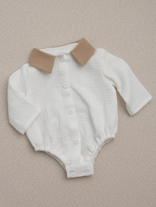 Costumaș de botez Whisper– Eleganță naturală pentru cei mai mici [5]