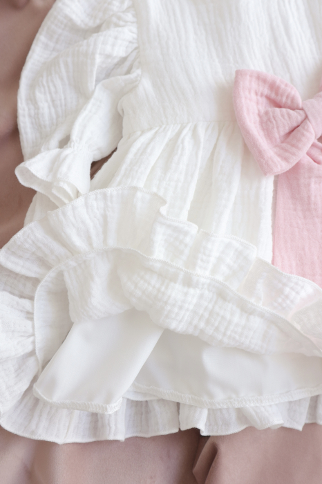 Rochiță botez și ocazie din muselină cu fundiță roz – Little Claire [6]