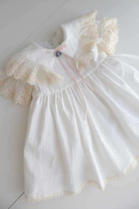 Rochita botez materiale premium Fleur de Lin [2]