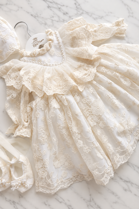 Rochiță de botez Florentine Ivory – tull brodat floral și perle [3]