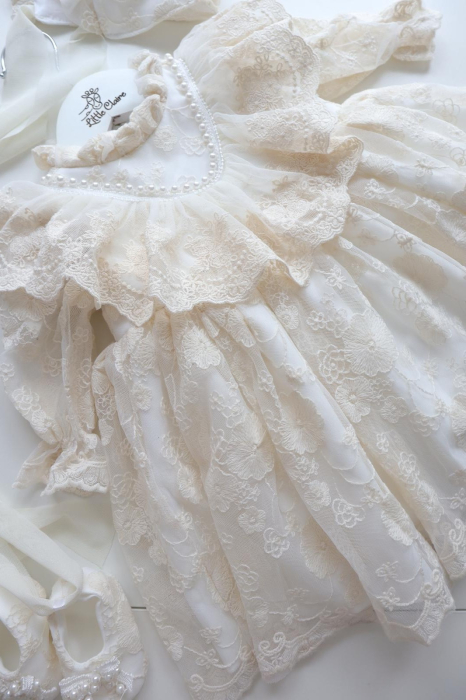 Rochiță de botez Florentine Ivory – tull brodat floral și perle [2]