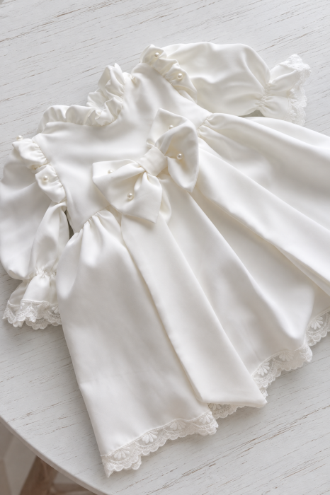 Rochiță de botez Ivory Evelyn– eleganță atemporală, exclusiv Little Claire [2]