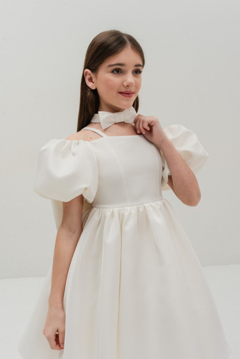Rochita eleganta fetita alba Elara [4]
