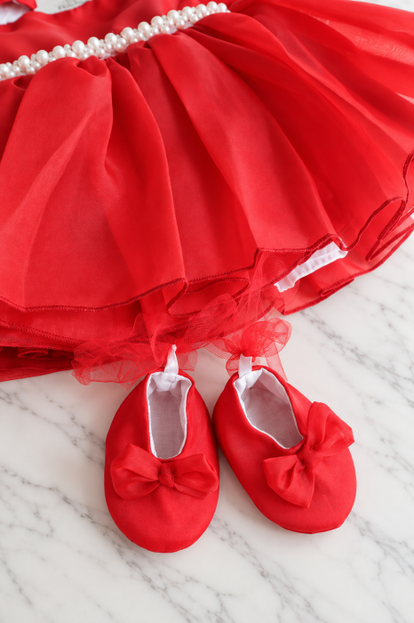 Rochie roșie elegantă pentru fetițe din tafta și organza cu perle [4]