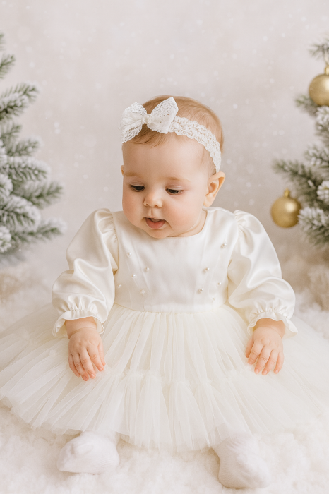 Rochita Melania White [2]