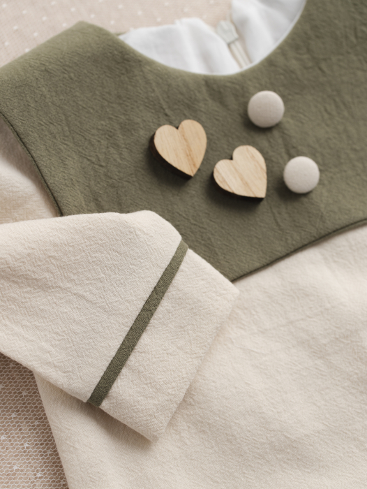 Salopetă băiețel botez Darius, guler personalizabil [2]