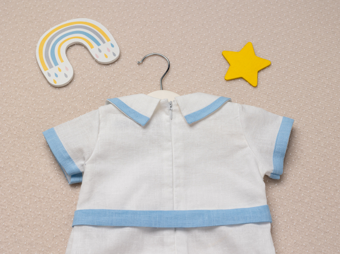 Salopeta botez baietel Henri din in cu detalii clasice baby blue [4]