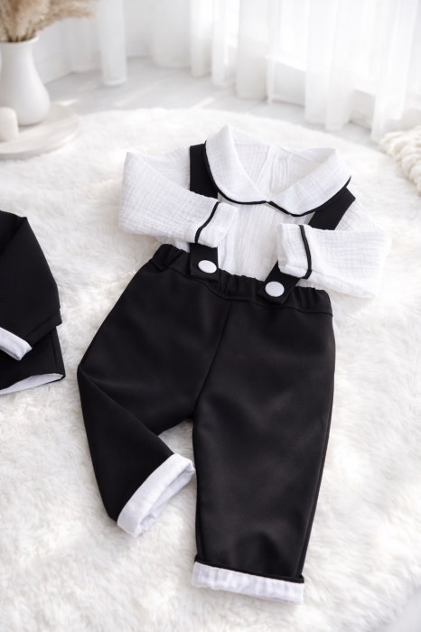 Set botez baietel Matteo Black , trusou personalizat si costumas premium [3]