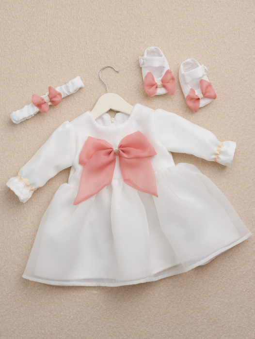 Set botez fetite Liora , rochita organza, trusou muselina si cufar personalizat [11]