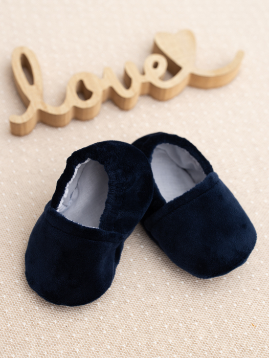 Set complet baietel Noah: trusou, lumanare si tinuta [8]