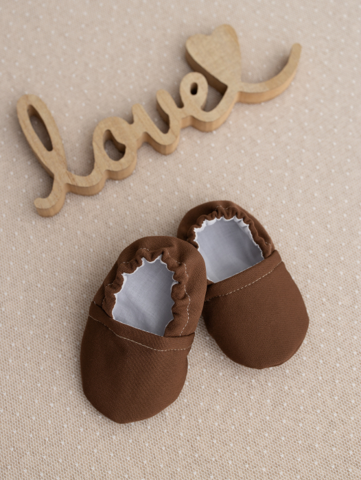 Set complet botez baietel: trusou muselina, cufar elegant , lumanare decorata si salopeta [2]