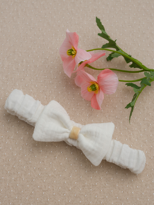 Set de botez Solene– Eleganță clasică din muselină pentru cele mai prețioase momente [12]