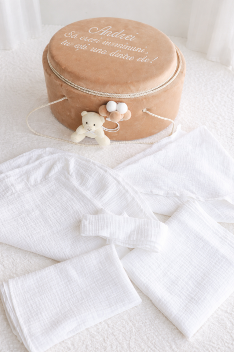 Trusou botez baietel decor ursulet si baloane, nuanta crem [2]