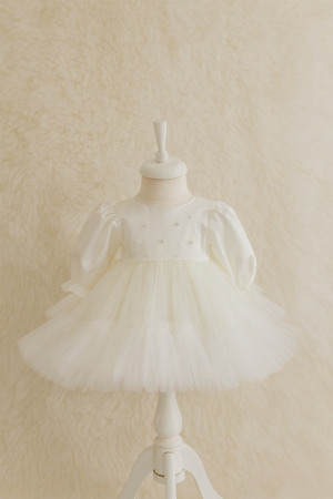 Rochita Melania White [2]