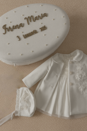 TRUSOURI BOTEZ FETITE - Set botez cu trusou, rochiță și paltonaș – model Angelique