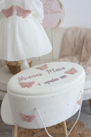 Set botez fetita Isabella, trusou muselina si rochita decor fluturasi [9]