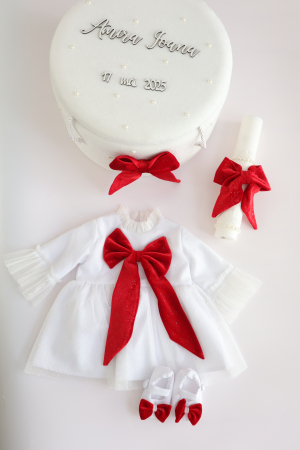 Set botez fetiță „Magic” – trusou complet din muselină personalizat, cufăr și lumânare [4]