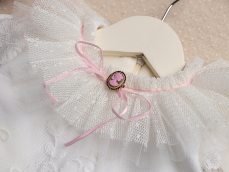 Set botez fetiță – Trusou personalizat & rochiță Isadora- Little Claire [13]