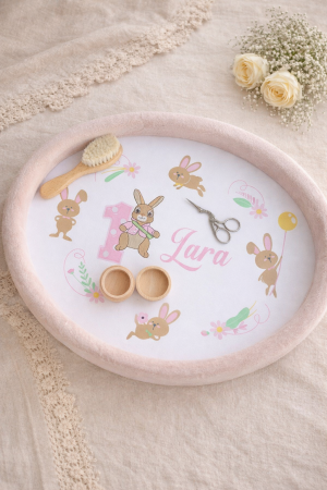 PRIMA ANIVERSARE - Tavita aniversara iepuras