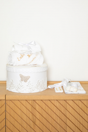 Trusou botez fete personalizat - Erika [3]