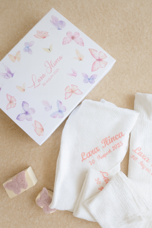 TRUSOURI BOTEZ FETITE - Trusou botez fetita personalizat Fluturasi