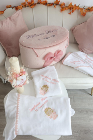 Trusou de botez personalizat cu cufăr și set complet din muselină certificata OEKO-TEX [2]