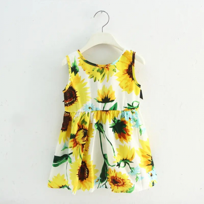 rochie-cu-floarea-soarelui-si-fundita.jpg [2]