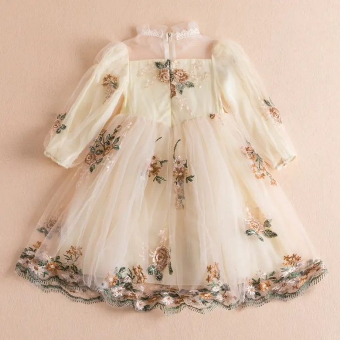 Rochie crem de ocazie cu floricele brodate [2]