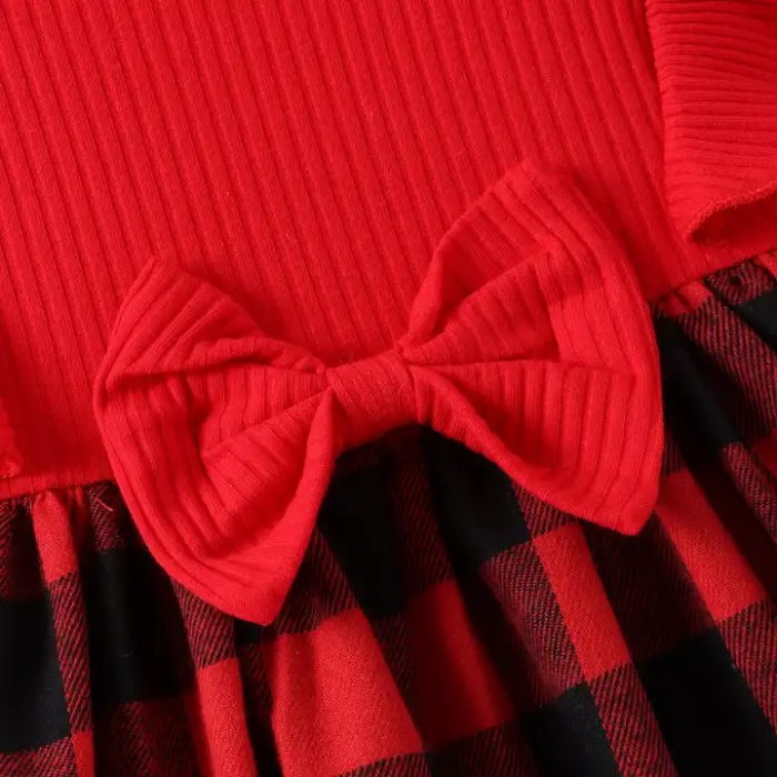 Rochie rosie cu fusta cu carouri si fundita [3]