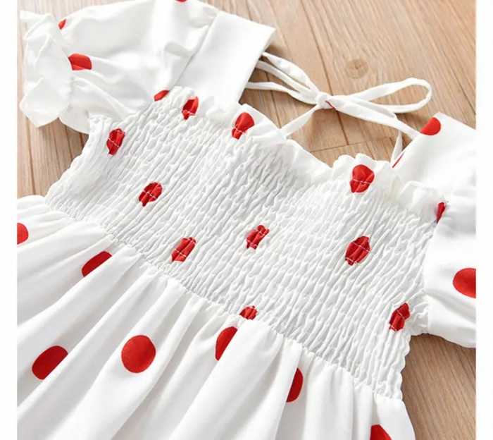 Rochie alba cu volane si buline rosii [2]