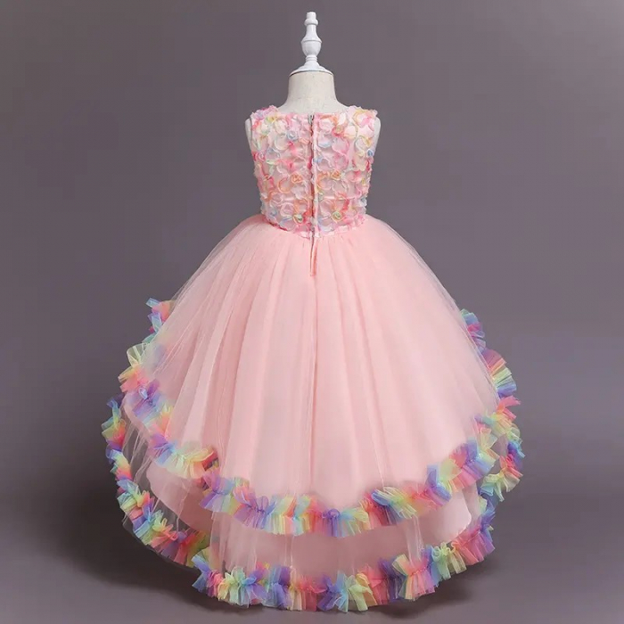 Rochie roz de ocazie cu aplicatii si straturi de tulle [2]