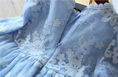 Rochie lunga albastra cu flori albe brodate Little Dress [4]