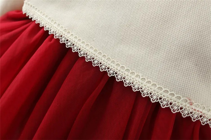 Rochie rosie cu maneci albe si broderie [3]